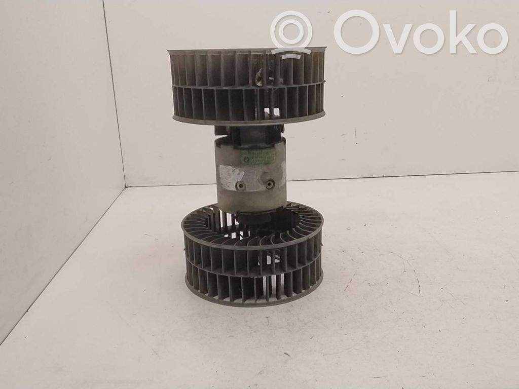 BMW 5 E34 Mazā radiatora ventilators 