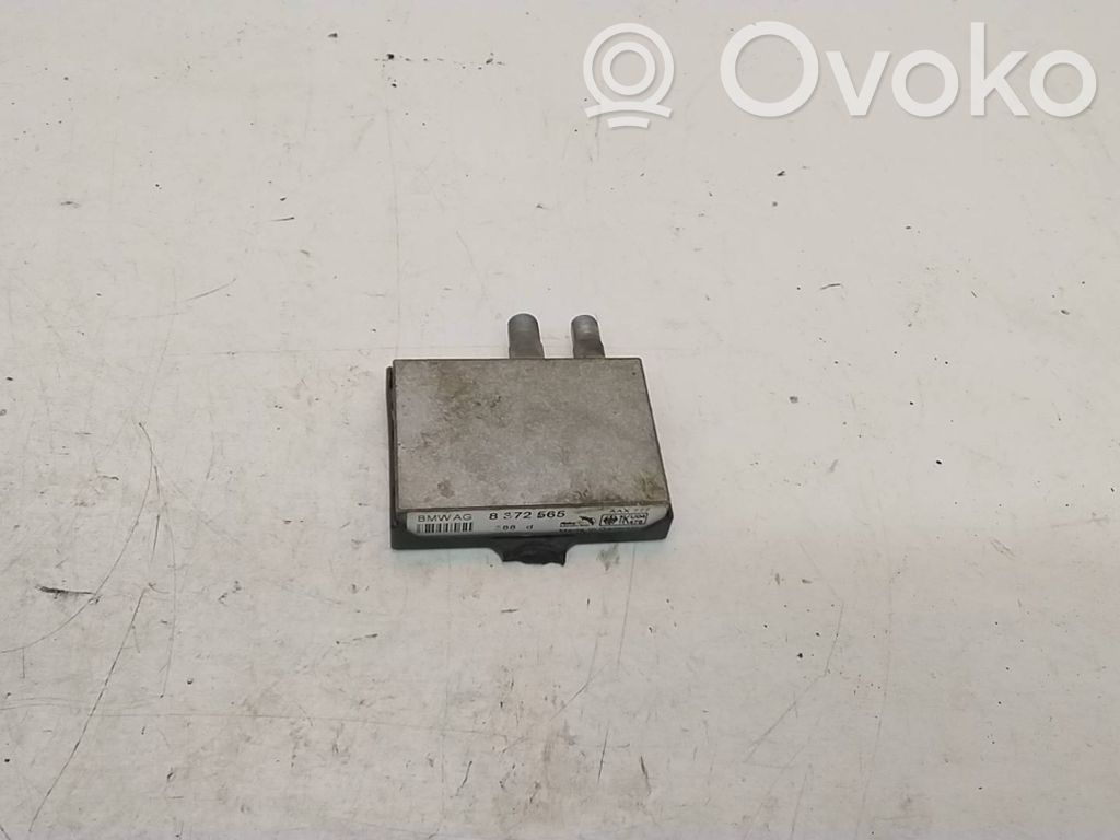 BMW 7 E38 Antenos stiprintuvas 