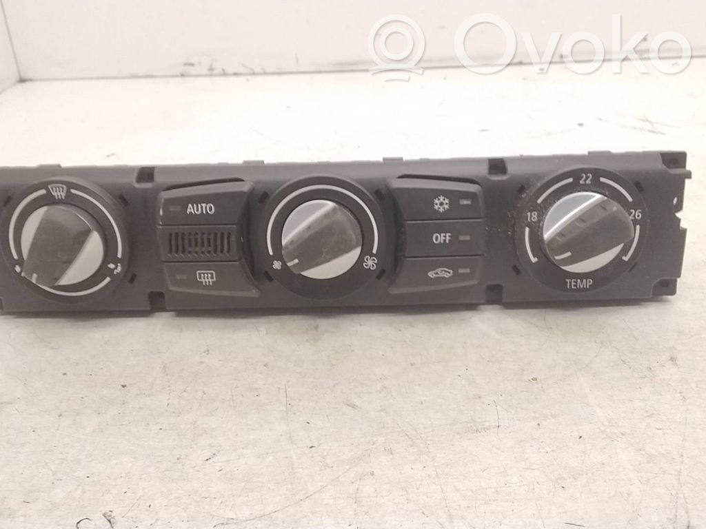 BMW 5 E60 E61 Climate control unit 