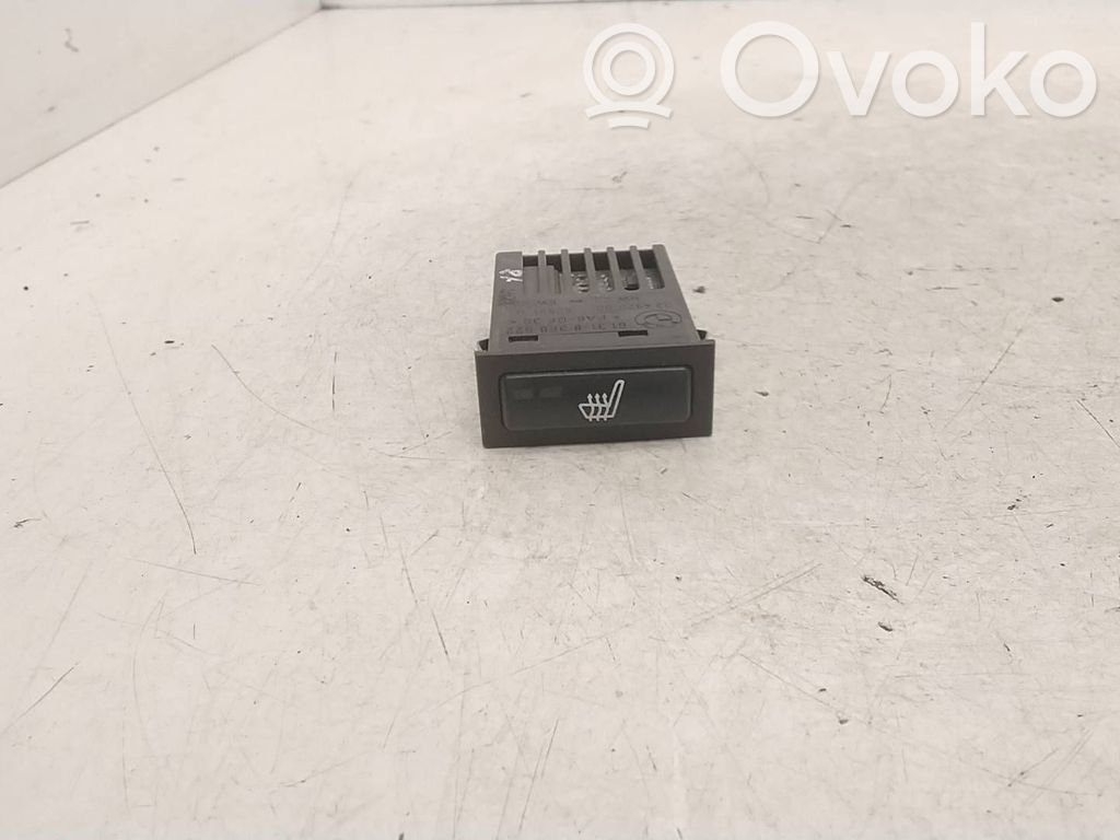 BMW 3 E46 Interruptor de calefacción del asiento 