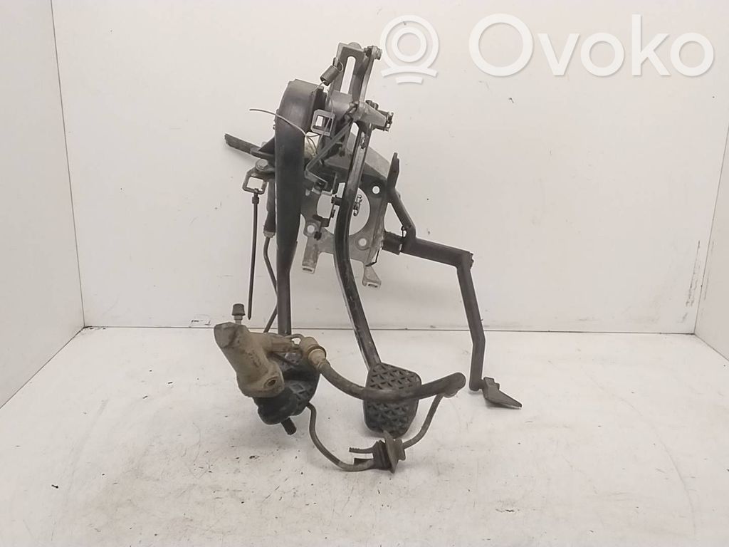 BMW 5 E39 Pedal assembly 