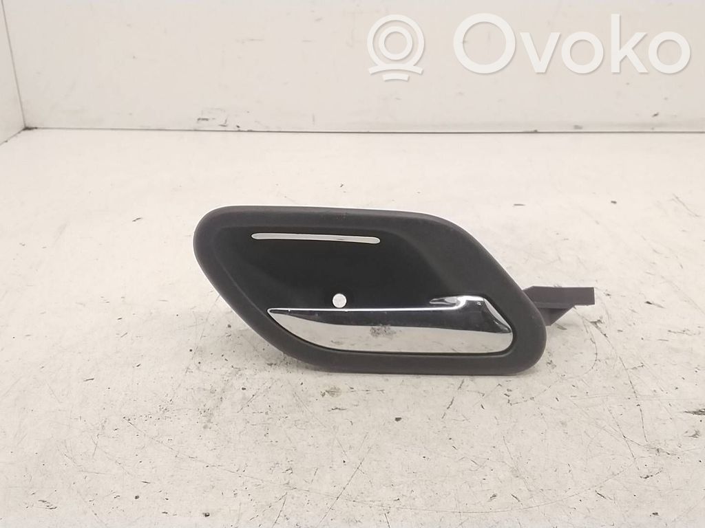 Front door interior handle   8239476