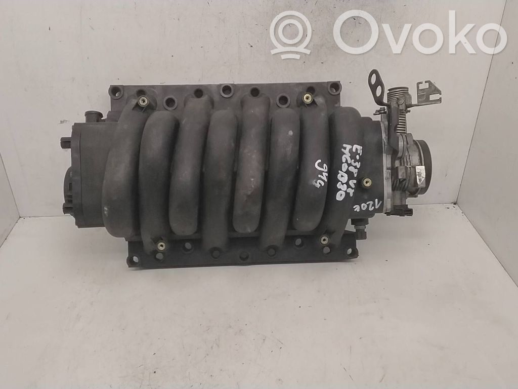 BMW 7 E38 Intake manifold 
