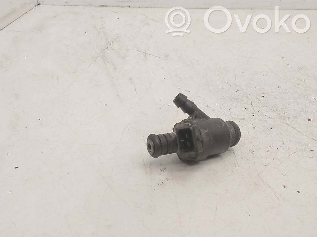 Injektor Einspritzdüse   D3768FA