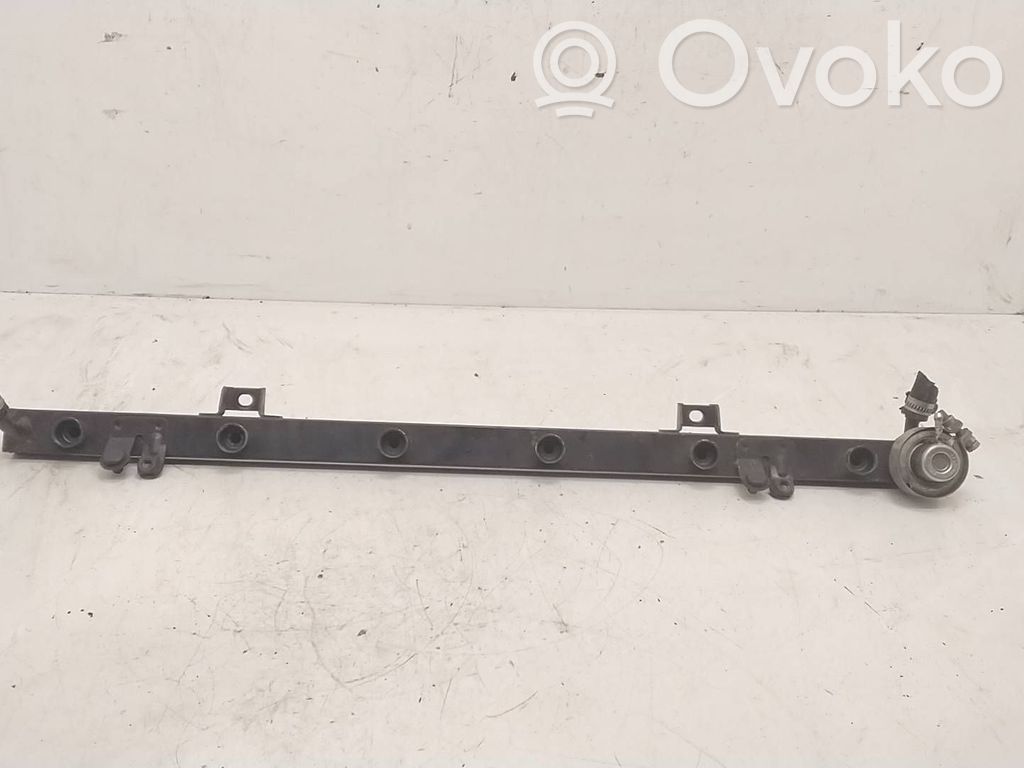 BMW 3 E36 Fuel main line pipe 