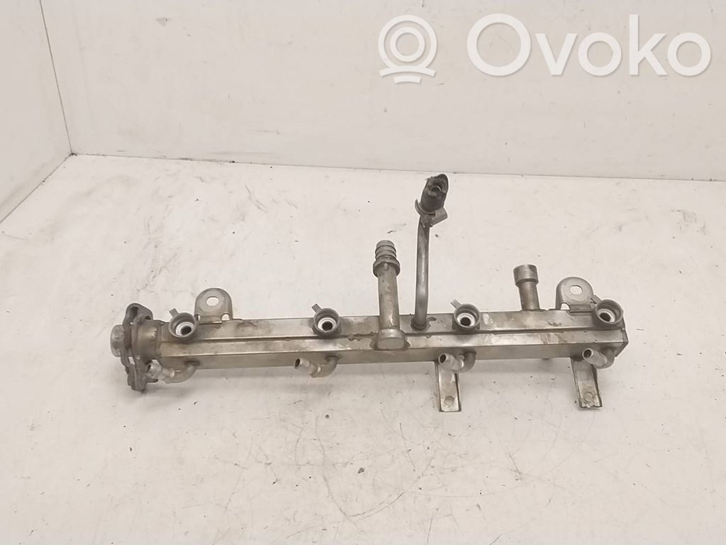 BMW 3 E36 Fuel main line pipe 