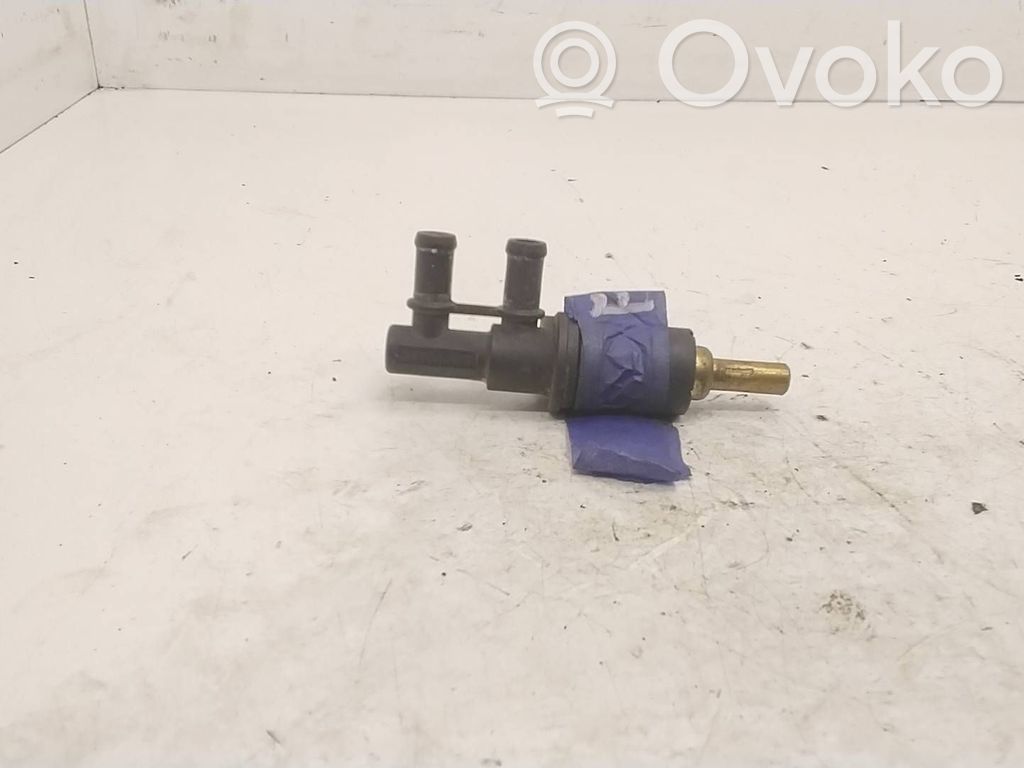 BMW 3 E36 Termostatas 