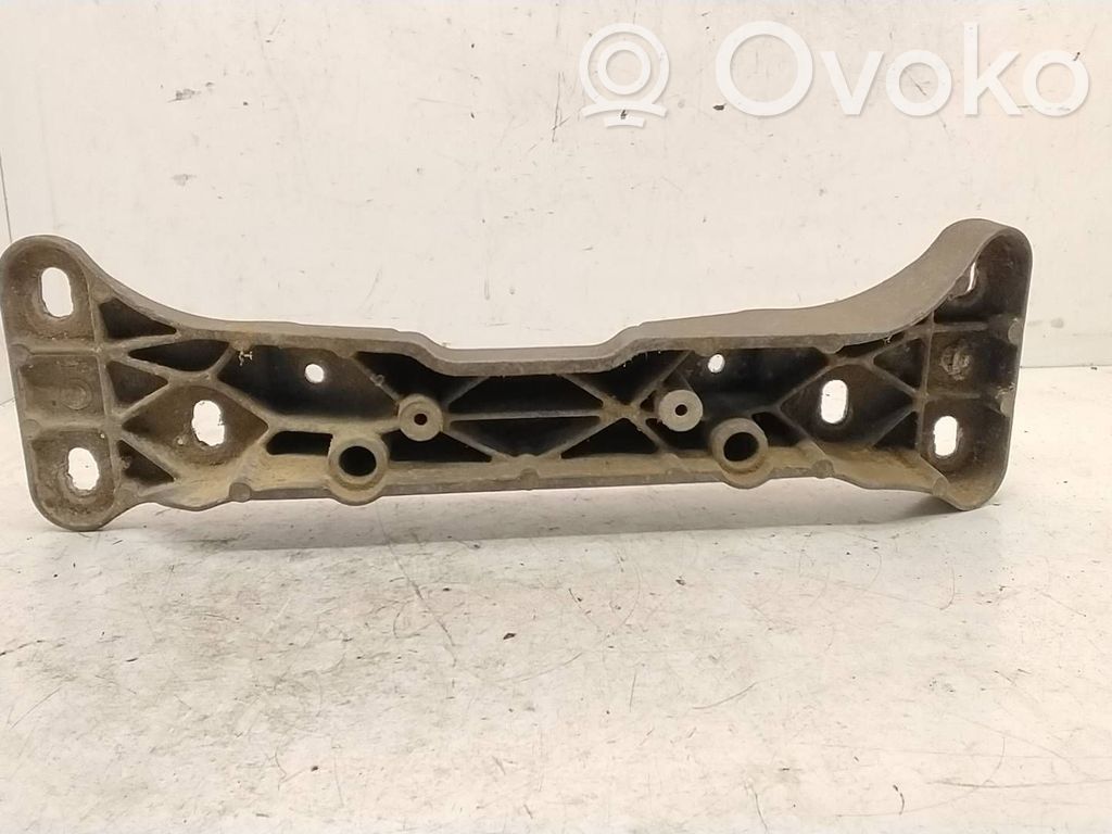 Gearbox mounting bracket   1092476
