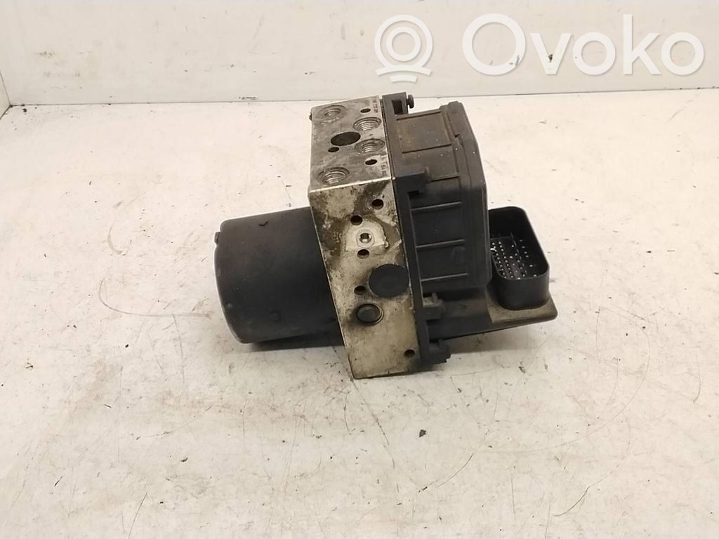 BMW 5 E39 ABS Pump 