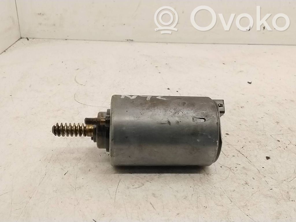 BMW 3 E46 Valve oil control 