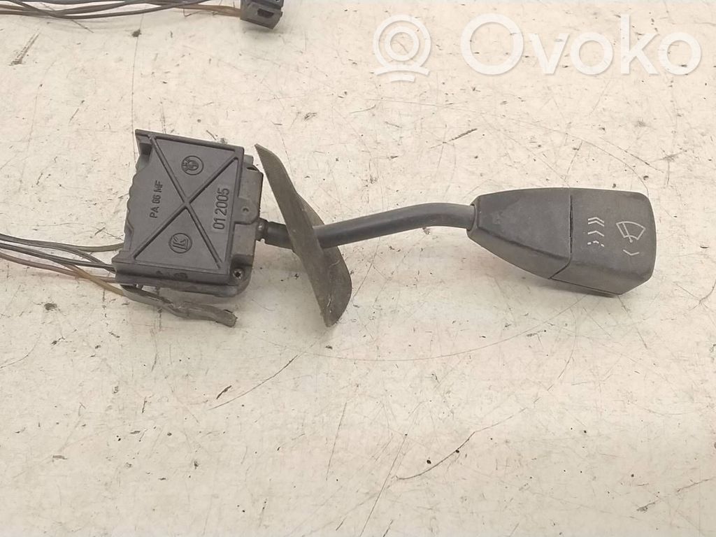 Wiper control stalk   1378118,828736