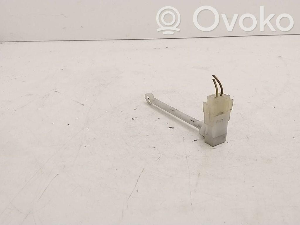 BMW 3 E36 Czujnik temperatury wewnętrznej 