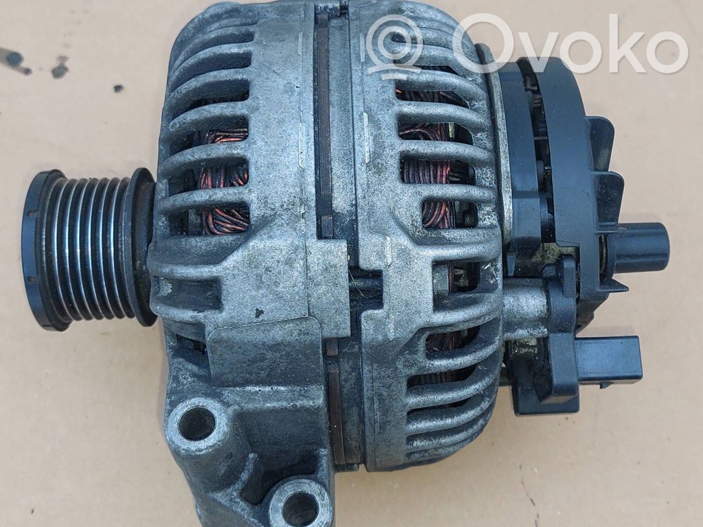 Mercedes-Benz S W220 Generatore/alternatore 