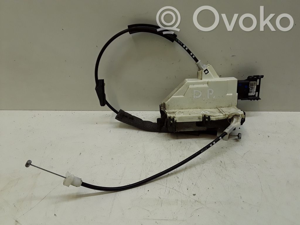 Citroen C5 Front door lock 