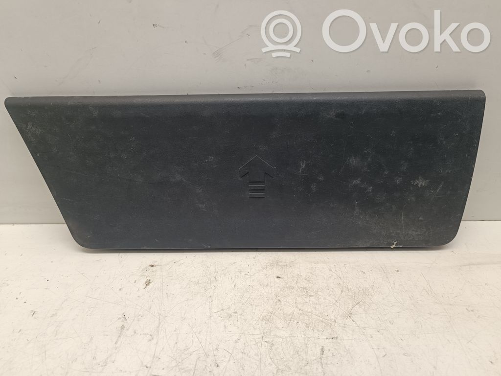 Peugeot 508 Trunk separation 