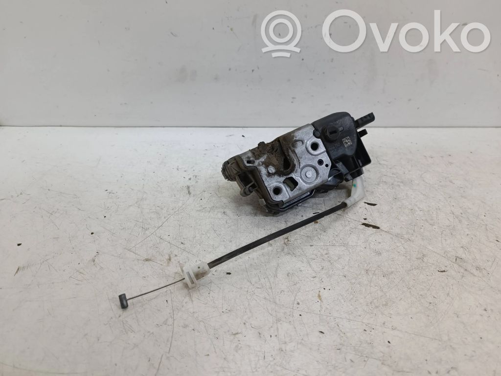 Citroen C3 Aizmugurē slēdzene 