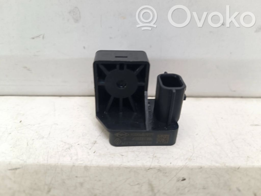 Renault Laguna III Airbagsensor Crashsensor Drucksensor 