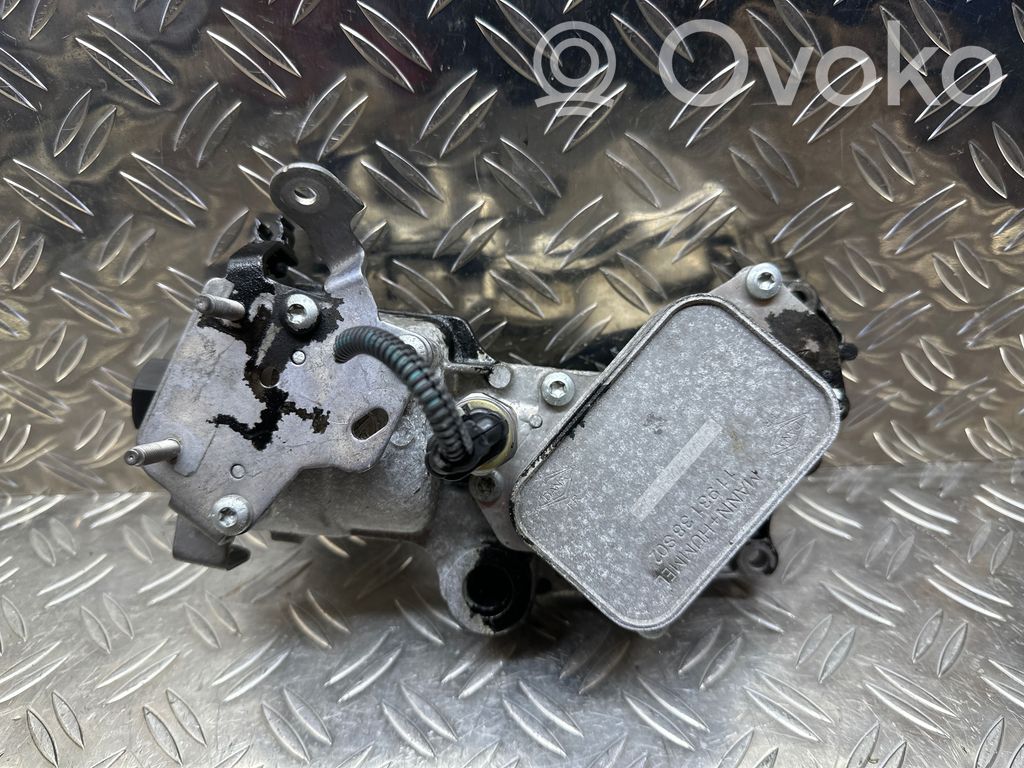 Citroen C3 Oil filter mounting bracket 