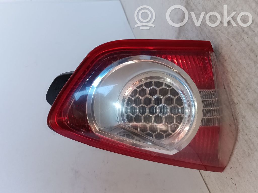 Takavalot   8V4113A603AD,2ZR00954601
