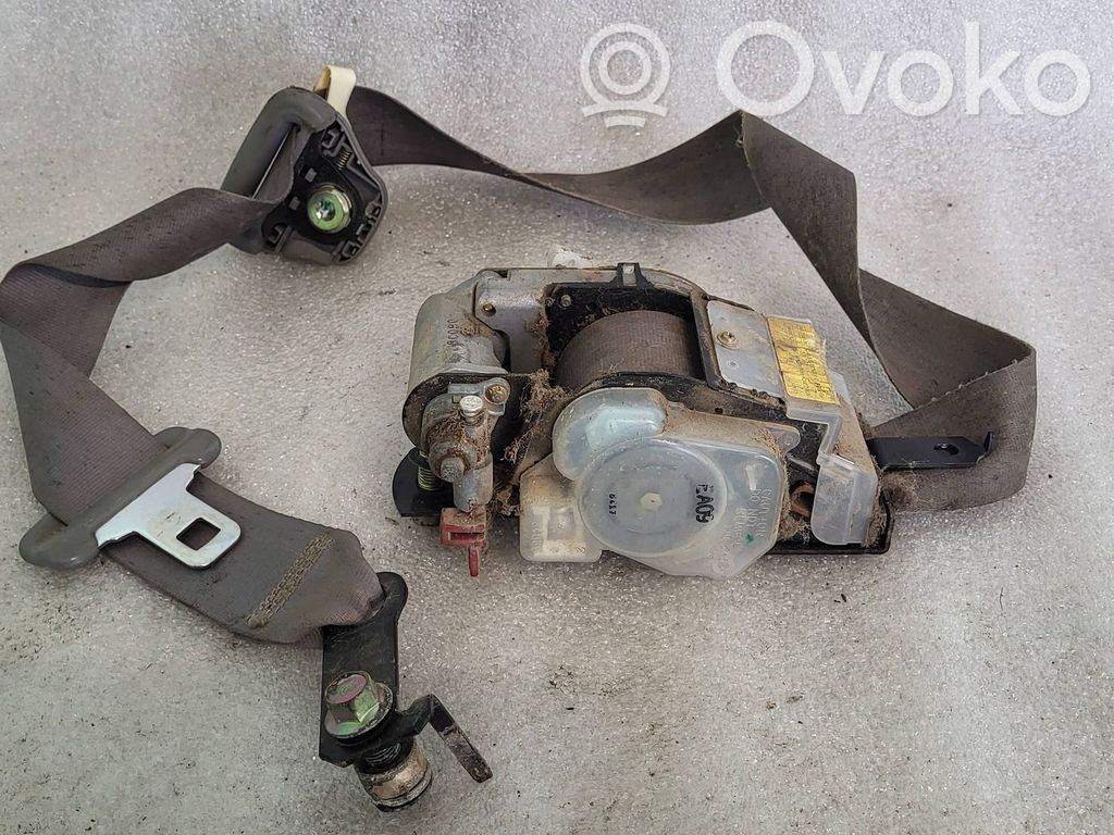 Subaru Forester SF Cinturón delantero 