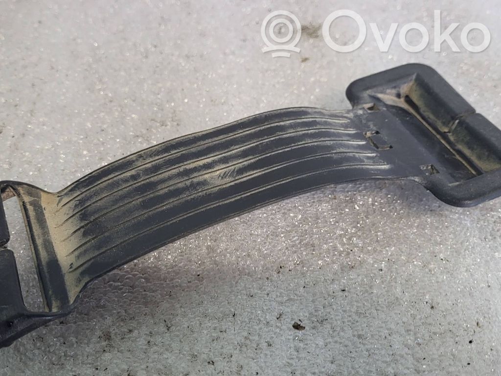 Cinturón trasero   895857781