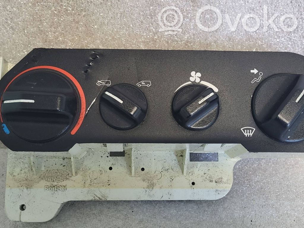 Renault Espace II Climate control unit 