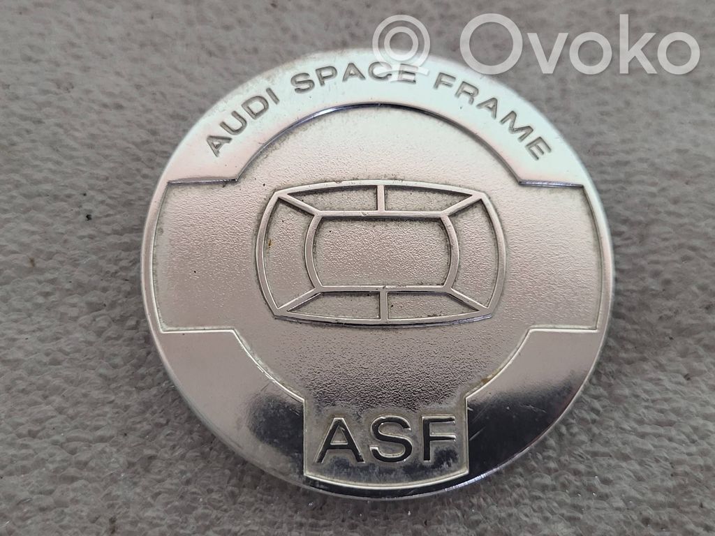 Audi A8 S8 D3 4E Siglă fabricant/emblemă 