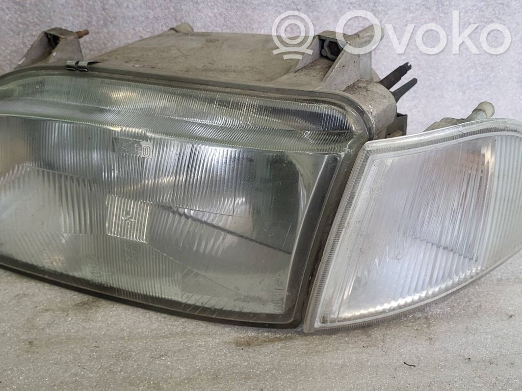 Renault Espace II Scheinwerfer 