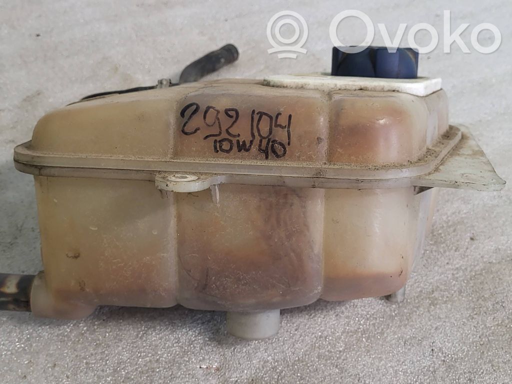 Audi A4 S4 B5 8D Ausgleichsbehälter Kühlwasser 