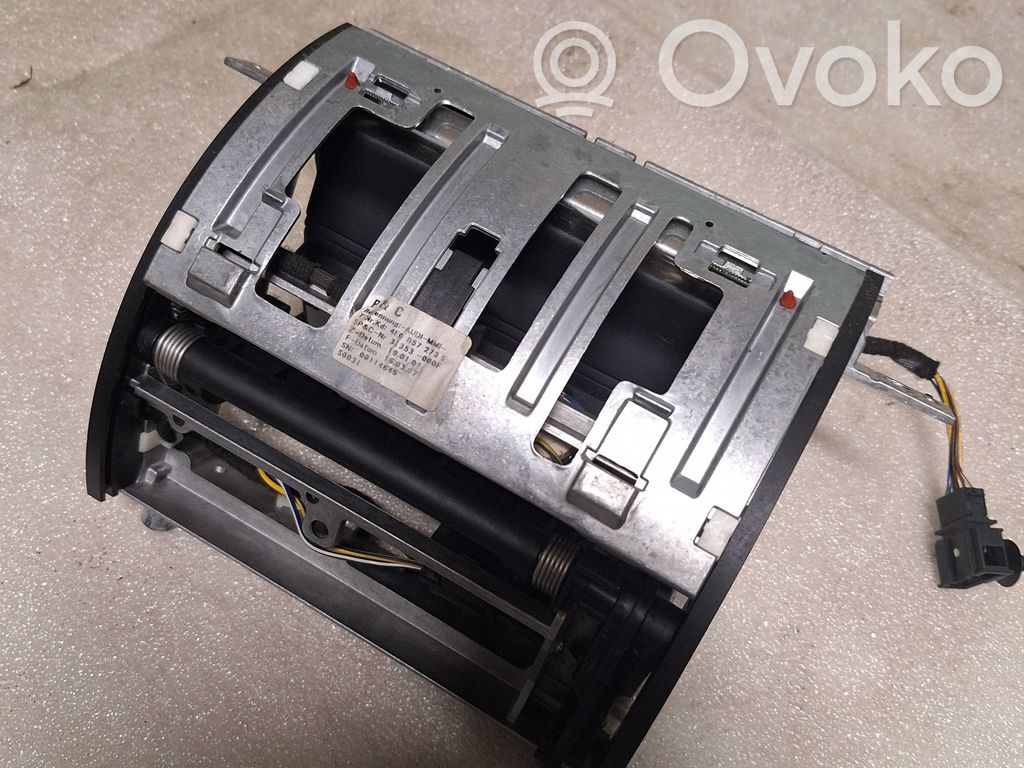Audi A8 S8 D3 4E Ecran/afișaj/ecran mic 