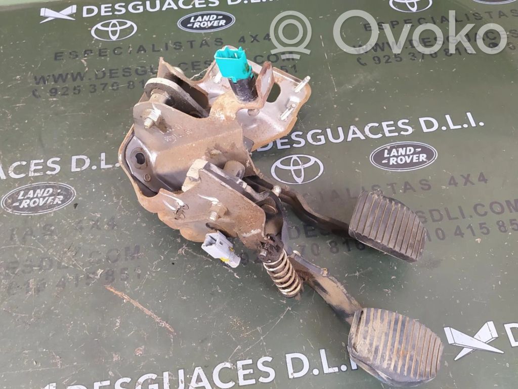 Pedal de embrague