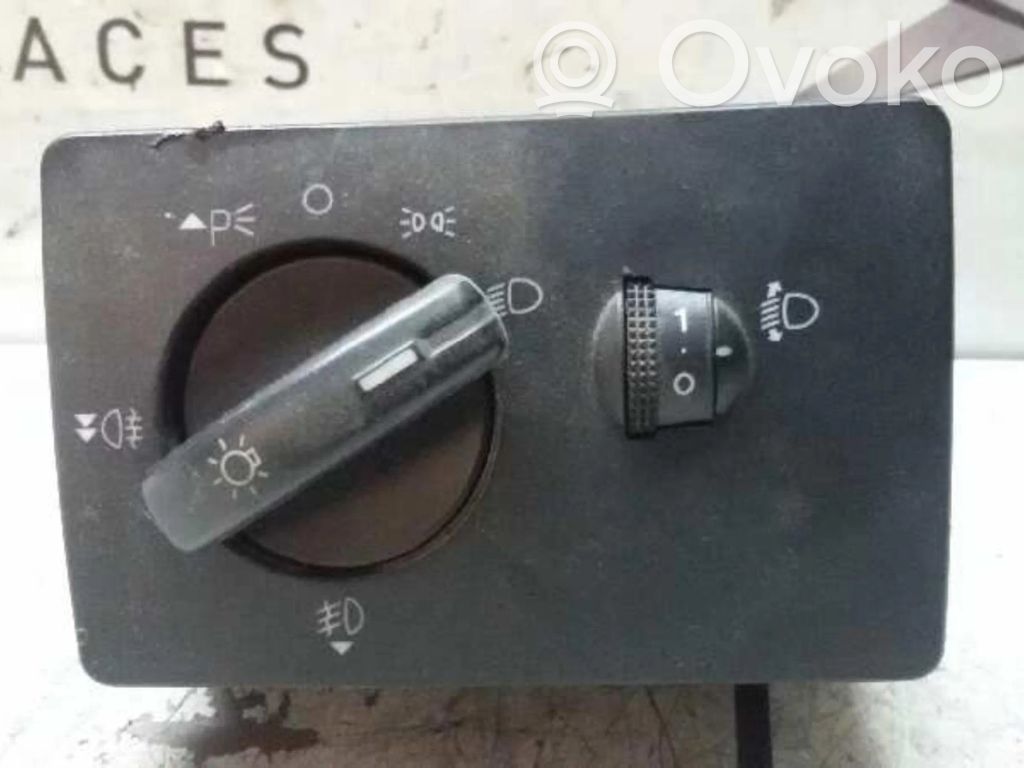 Interruptor de luz   4M5T13A024LA