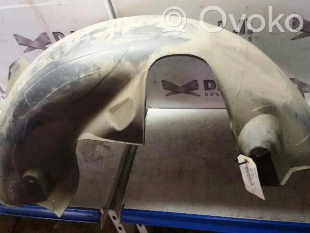 BMW X3 E83 Rivestimento modanatura parafango posteriore 