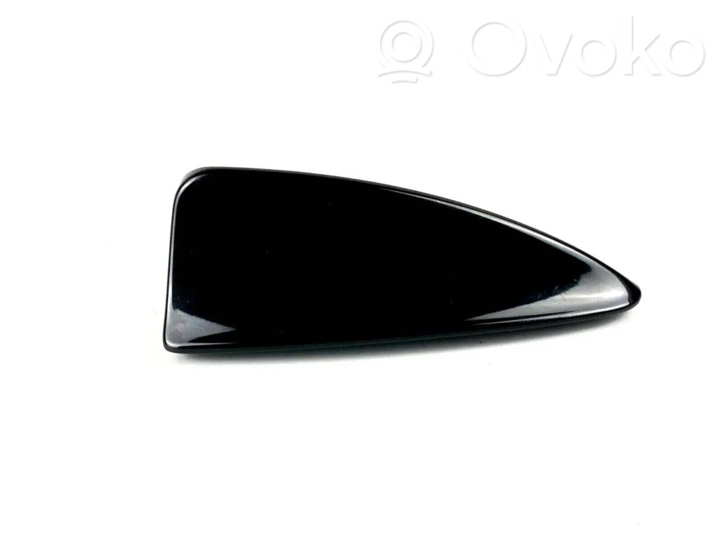 BMW 7 E65 E66 Stogo (GPS) antenos dangtelis 