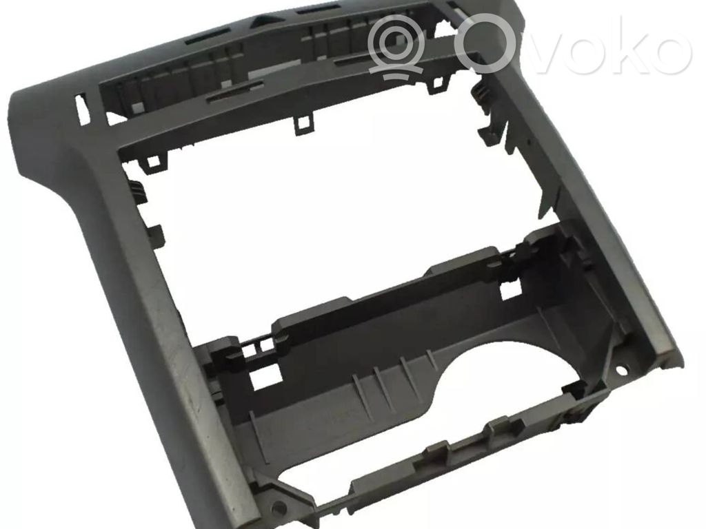 Opel Astra H Radio/GPS head unit trim 