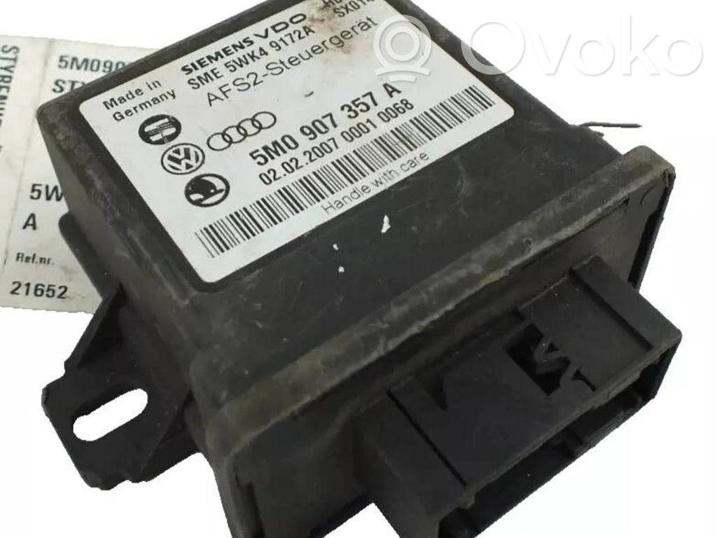 Volkswagen PASSAT B6 Light module LCM 