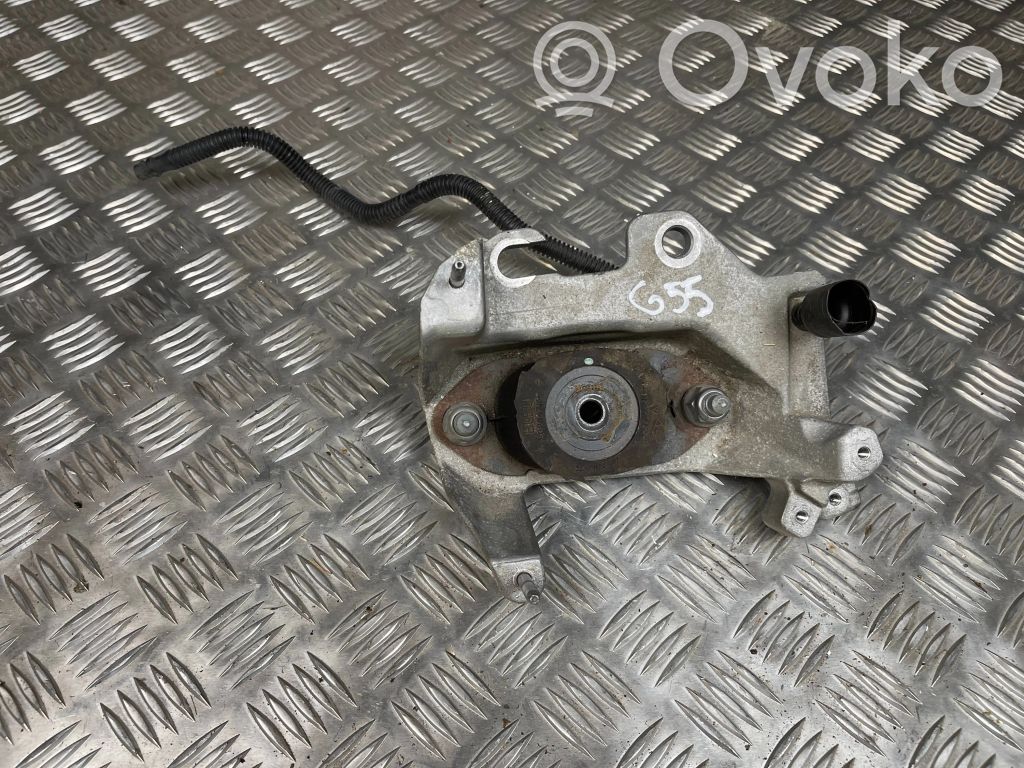 Engine mounting bracket   112223722R