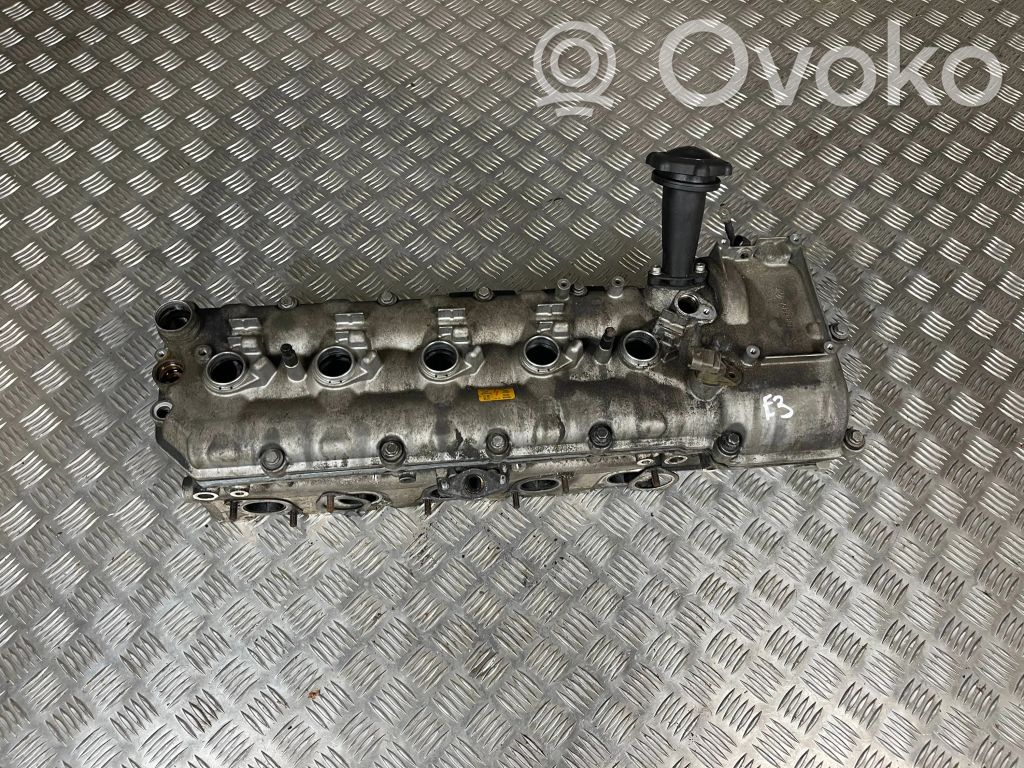 BMW M5 Engine head 