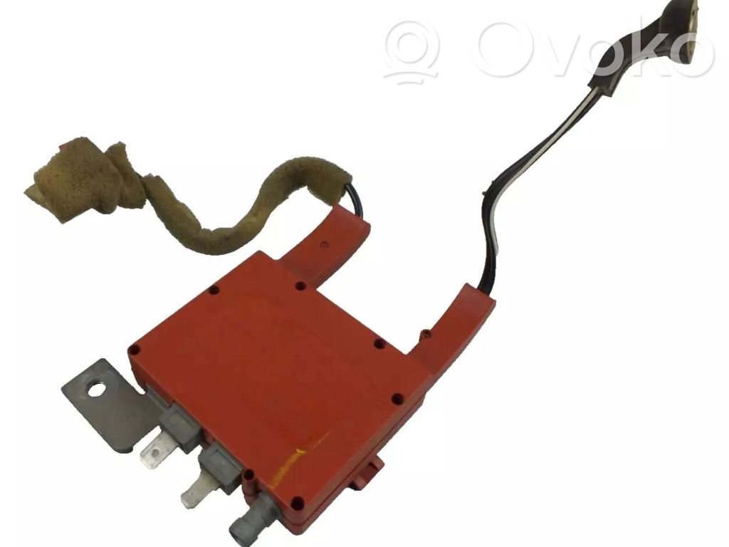 Volvo S60 Antenos stiprintuvas 