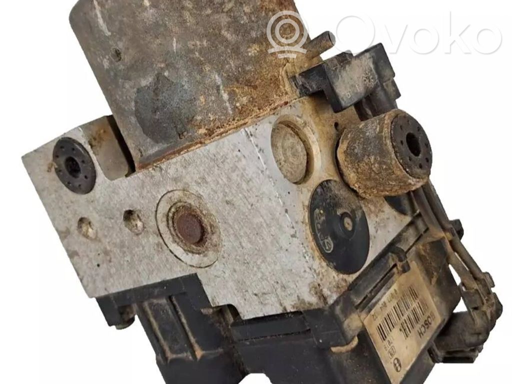 Audi A4 S4 B5 8D ABS bloks 