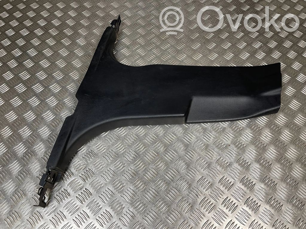 Osłona dolna słupka / B   DS73F243W07AEW,DS73F243W07
