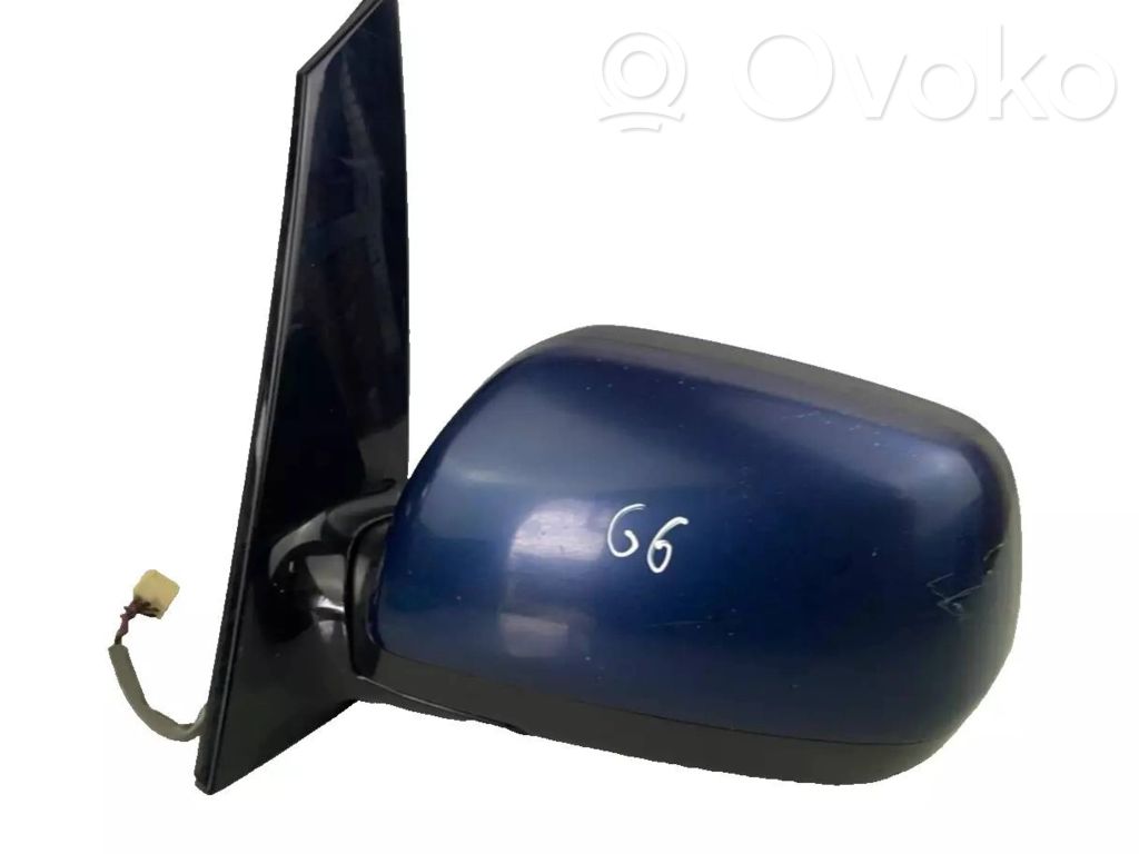 Toyota Corolla Verso E121 Front door electric wing mirror 