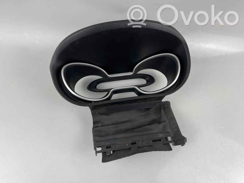 Renault Trafic III (X82) Dashboard trim 