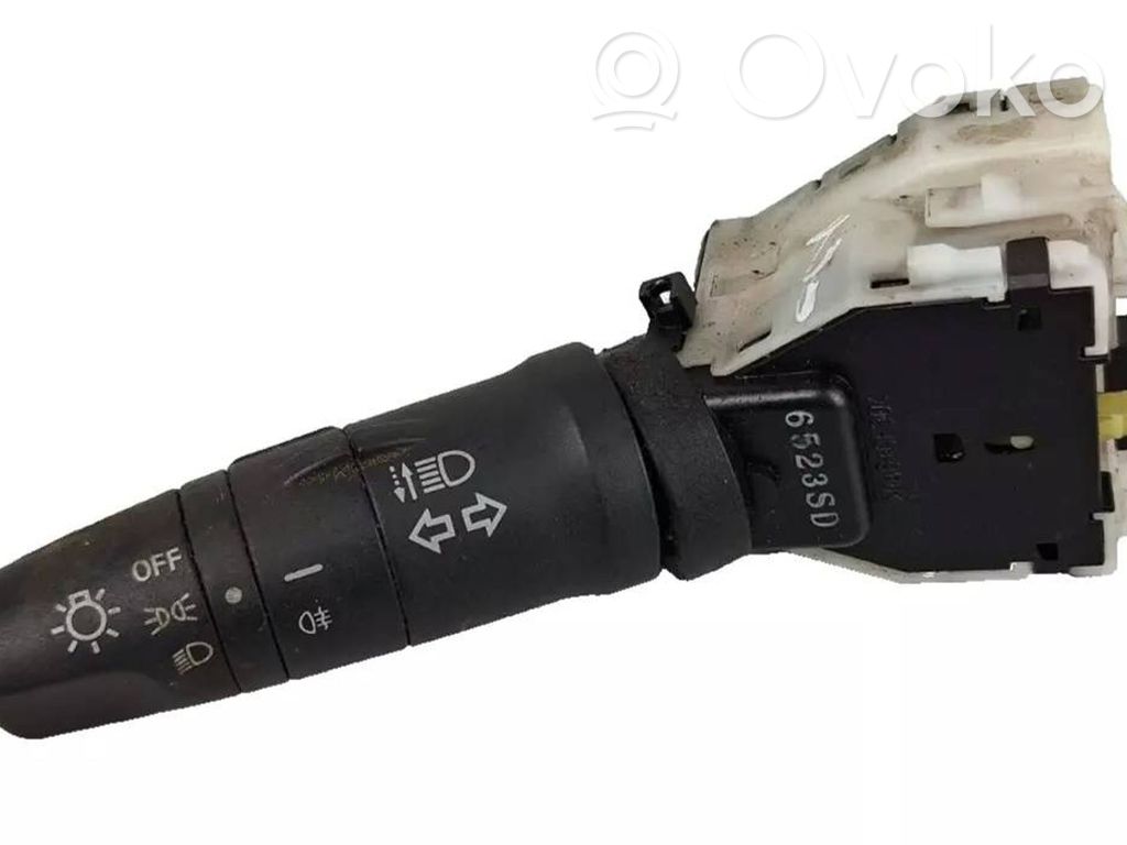 Nissan X-Trail T31 Indicator stalk 