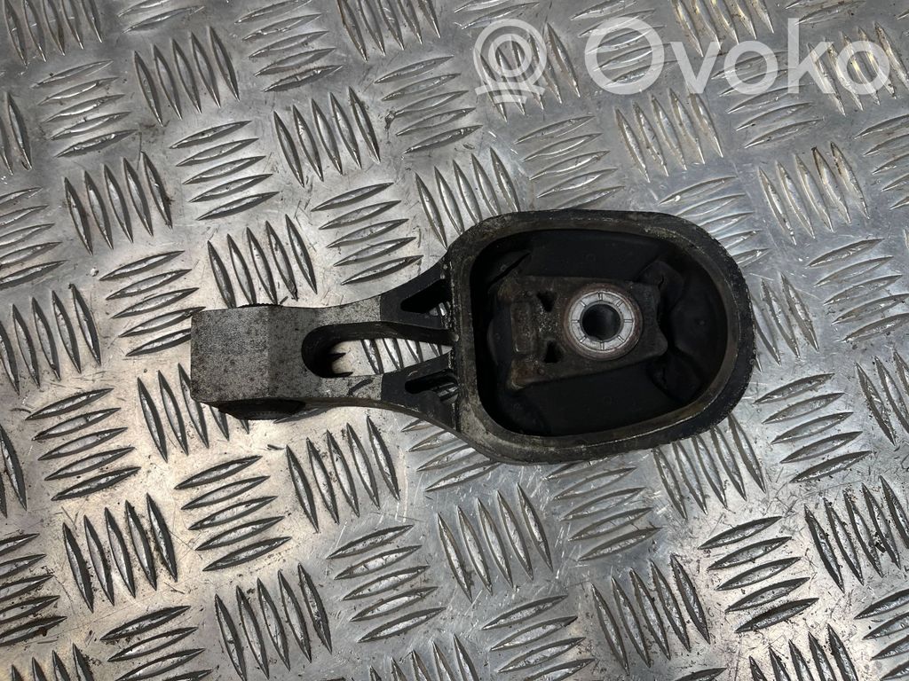 Peugeot 208 II Engine mount bracket 