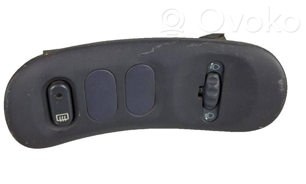 Renault Espace III Headlight level height control switch 