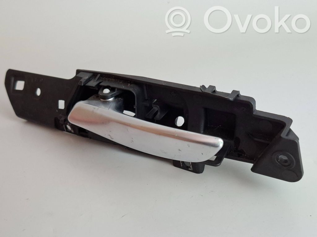 BMW X5 E70 Kita salono detalė 