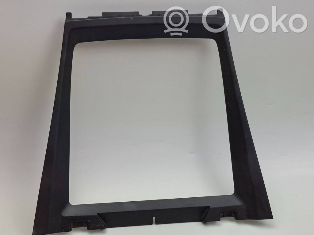 BMW X5 E70 Pavarų perjungimo svirties apdaila (plastikinė) 
