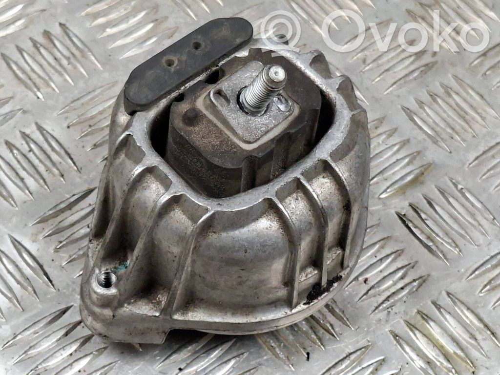 BMW X1 E84 Engine mount bracket 
