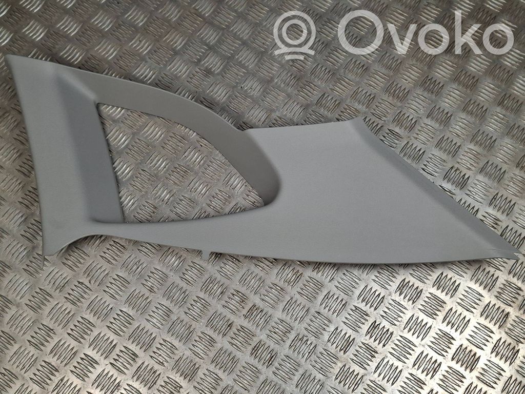 BMW X1 E84 (D)pillar trim (top) 
